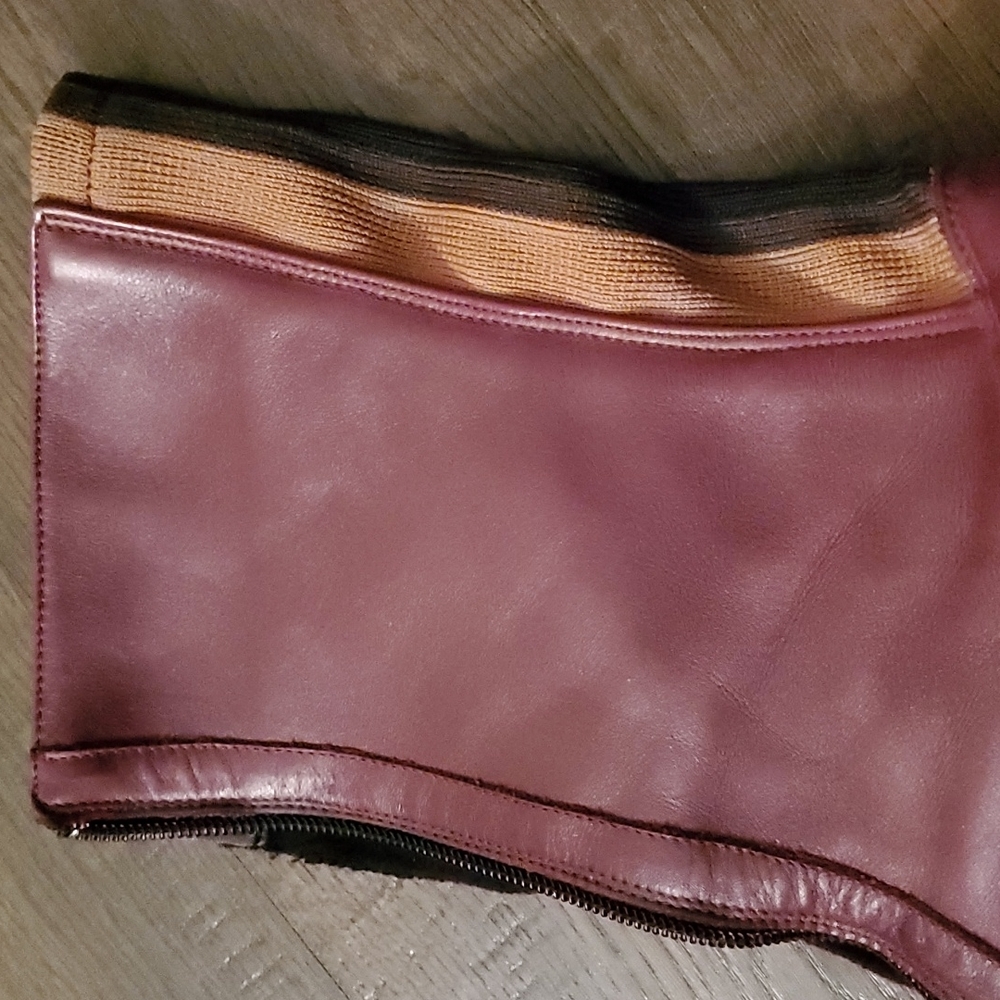 Boots - Picture 4 of 5